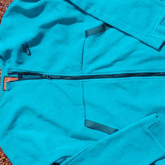 Nike zip up - Picture 3 of 3